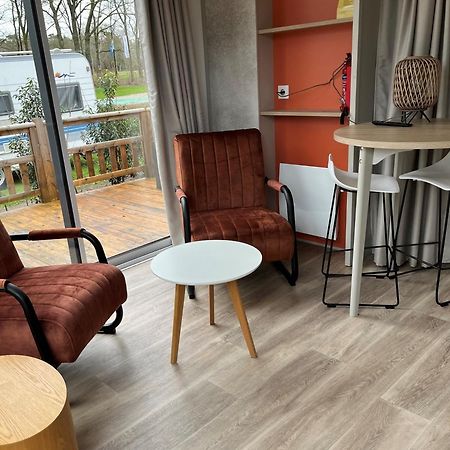 Camping De Vinkenkamp Lieren 외부 사진