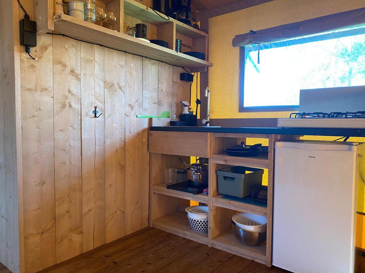 Camping De Vinkenkamp Lieren 외부 사진