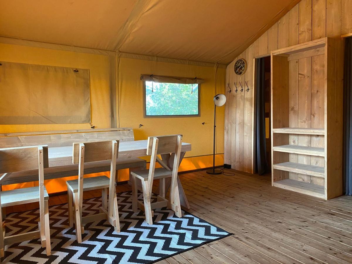Camping De Vinkenkamp Lieren 외부 사진