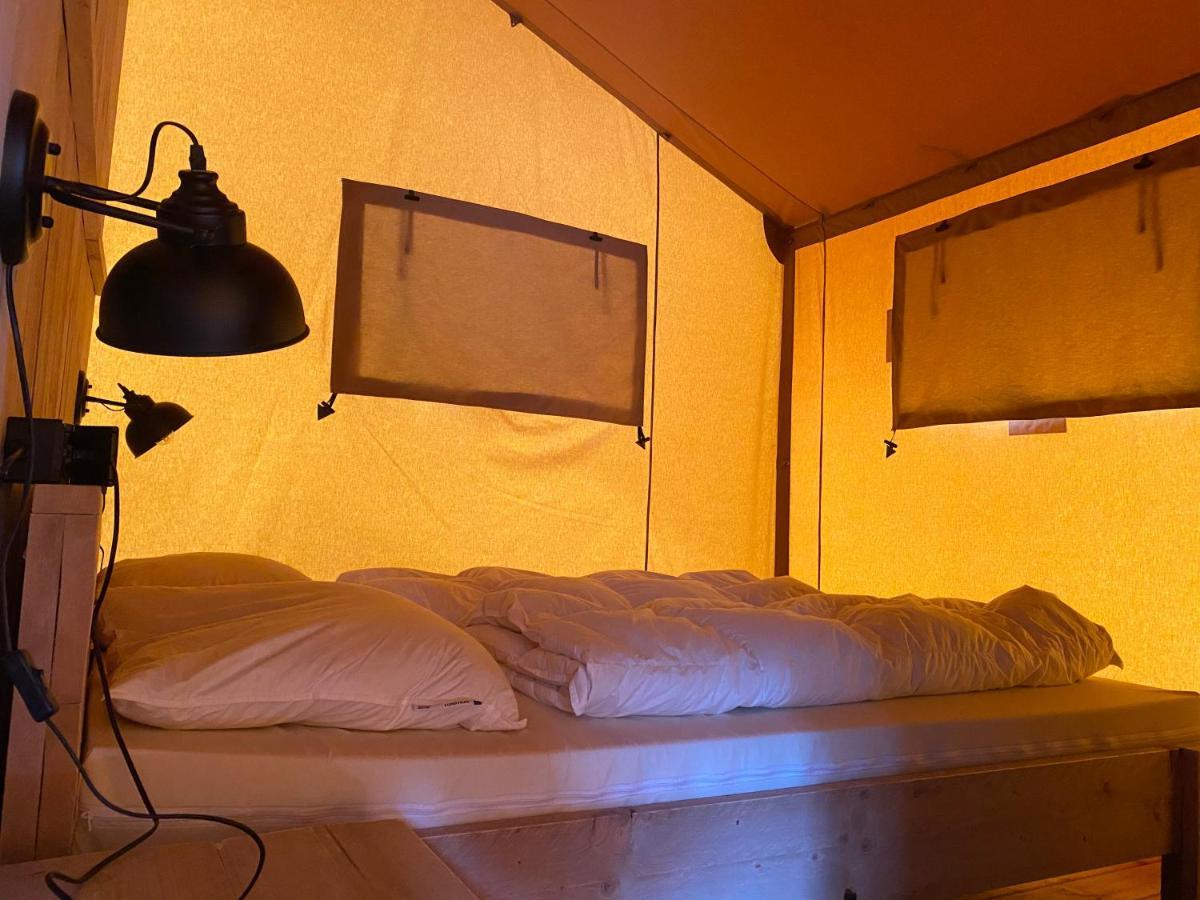 Camping De Vinkenkamp Lieren 외부 사진
