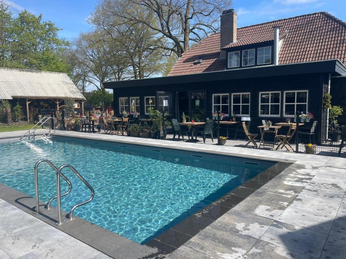 Camping De Vinkenkamp Lieren 외부 사진