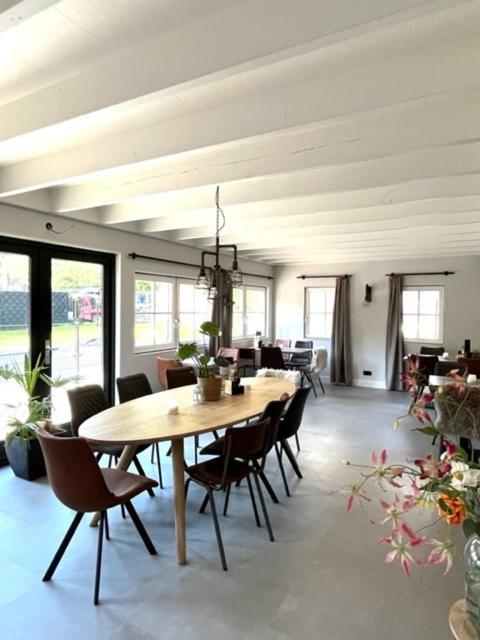 Camping De Vinkenkamp Lieren 외부 사진