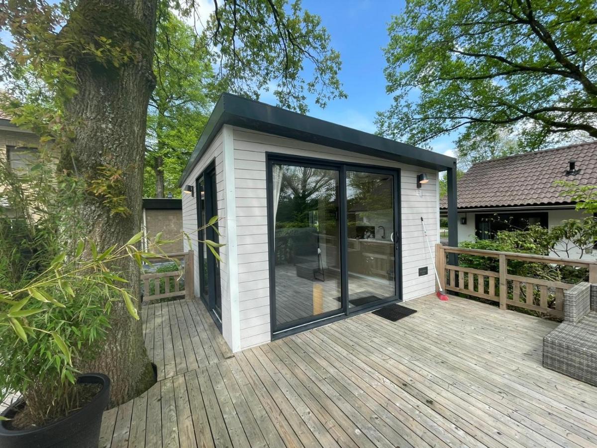 Camping De Vinkenkamp Lieren 외부 사진